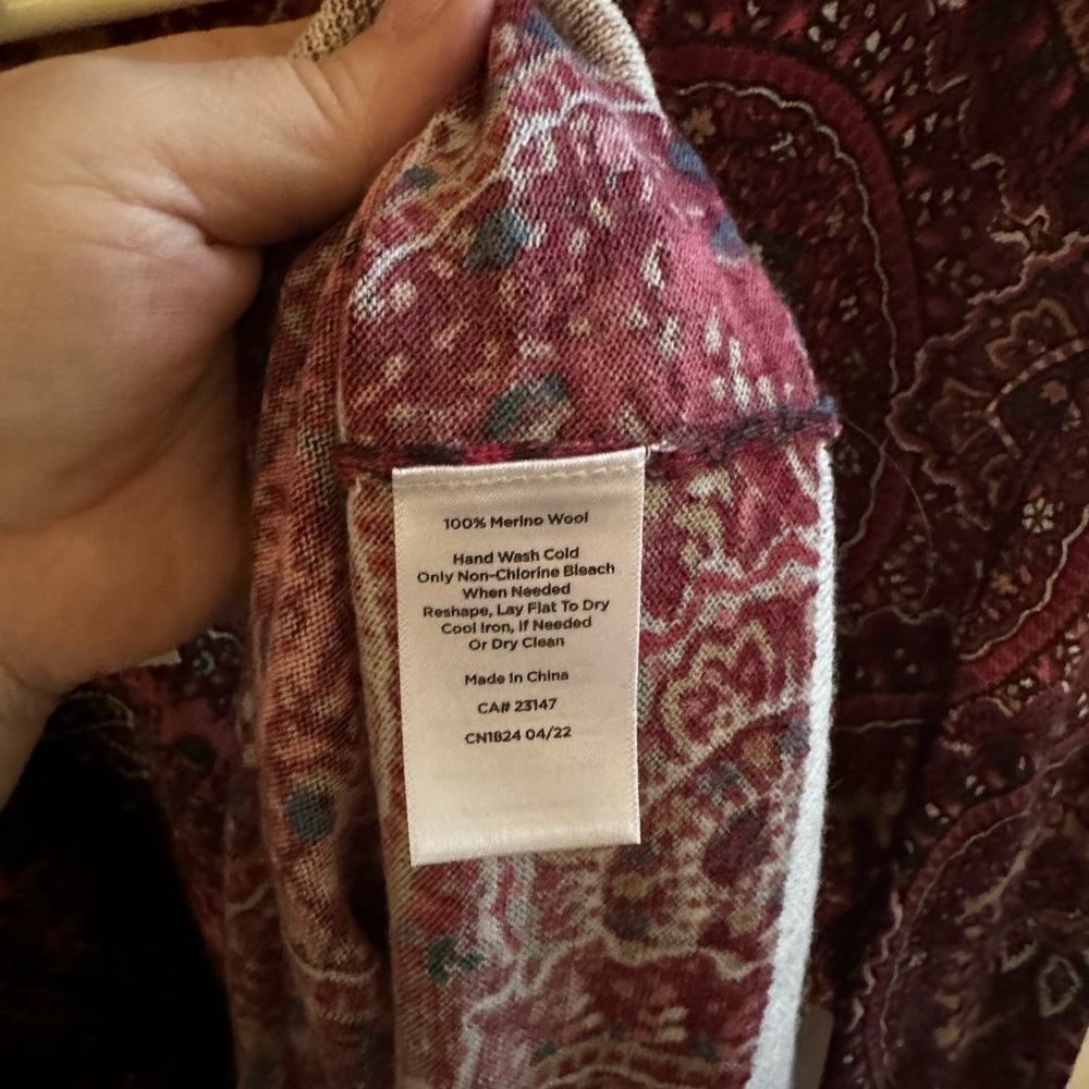 Talbots Soft Wool Lightweight Printed Knit Top -XLP. NWT. - Picture 3 of 5